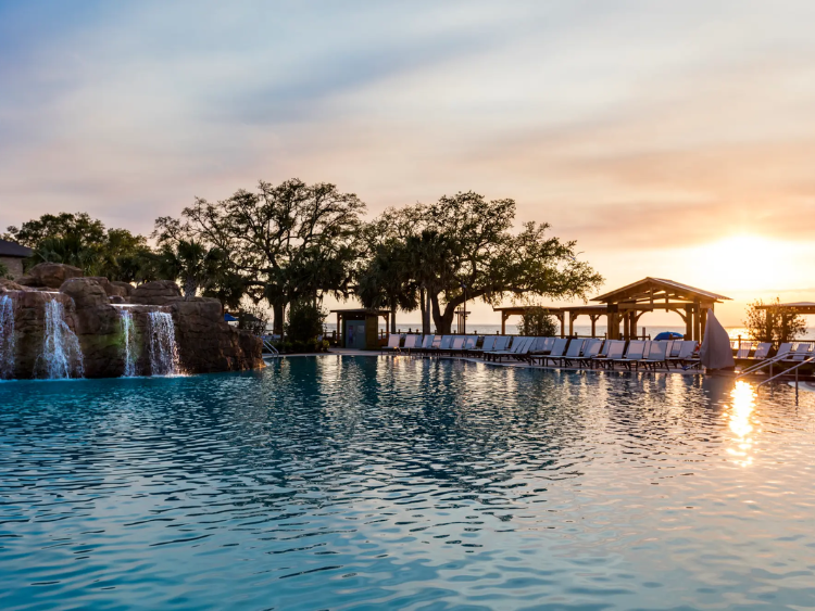 ACPA-ABM26-Grand-Hotel-Pool-1